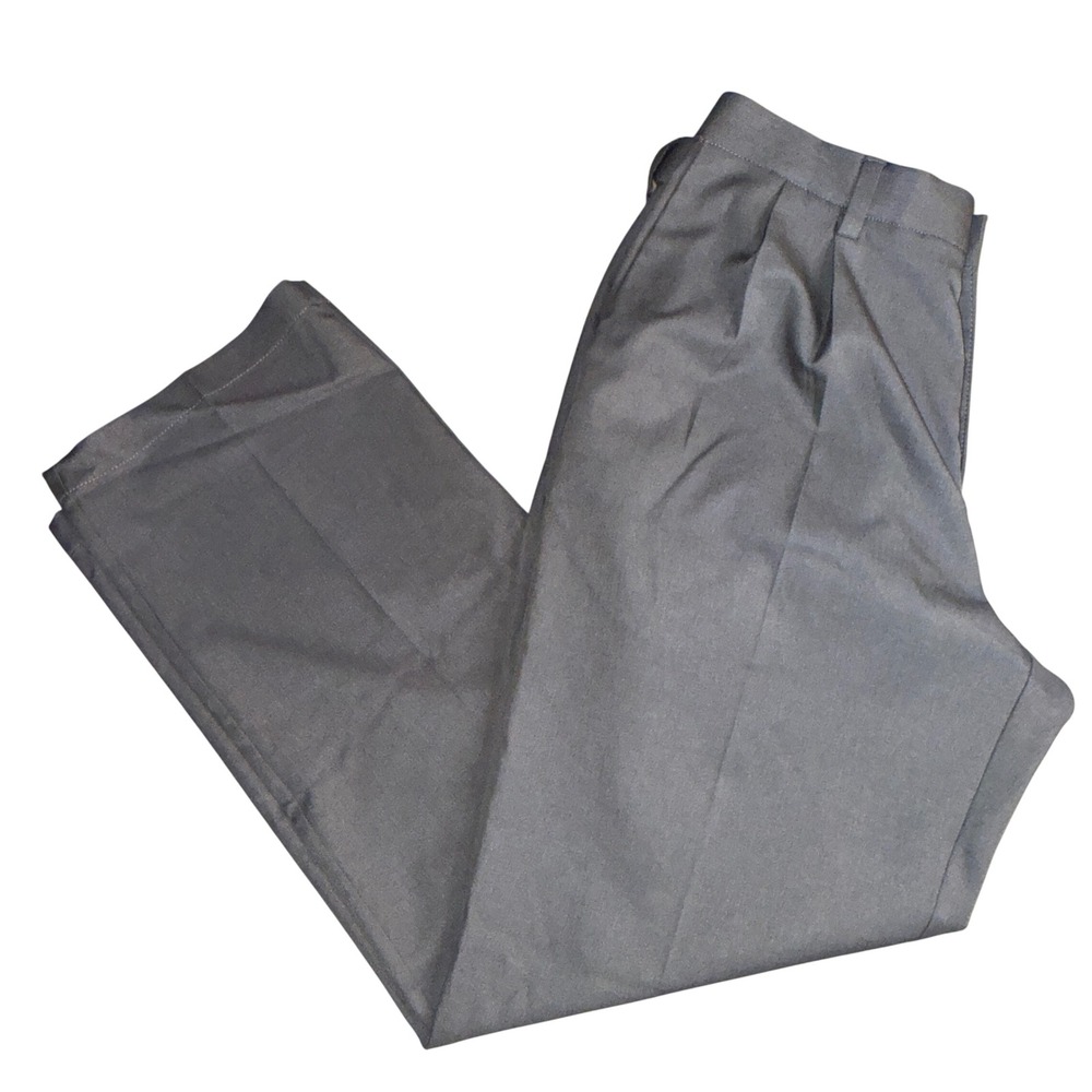 Haggar Cool 18 Pro Pants 32x30 Grey Pleated Classic Fit Dress Trousers